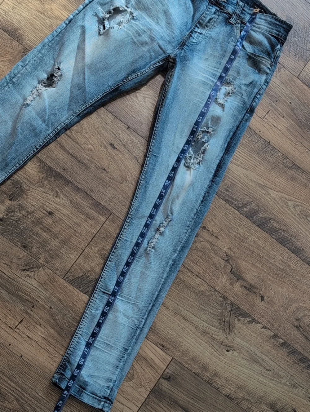 Copper Rivet Slim Fit Jeans, Distressed, Light Wash Blue Denim, Men's 32x32